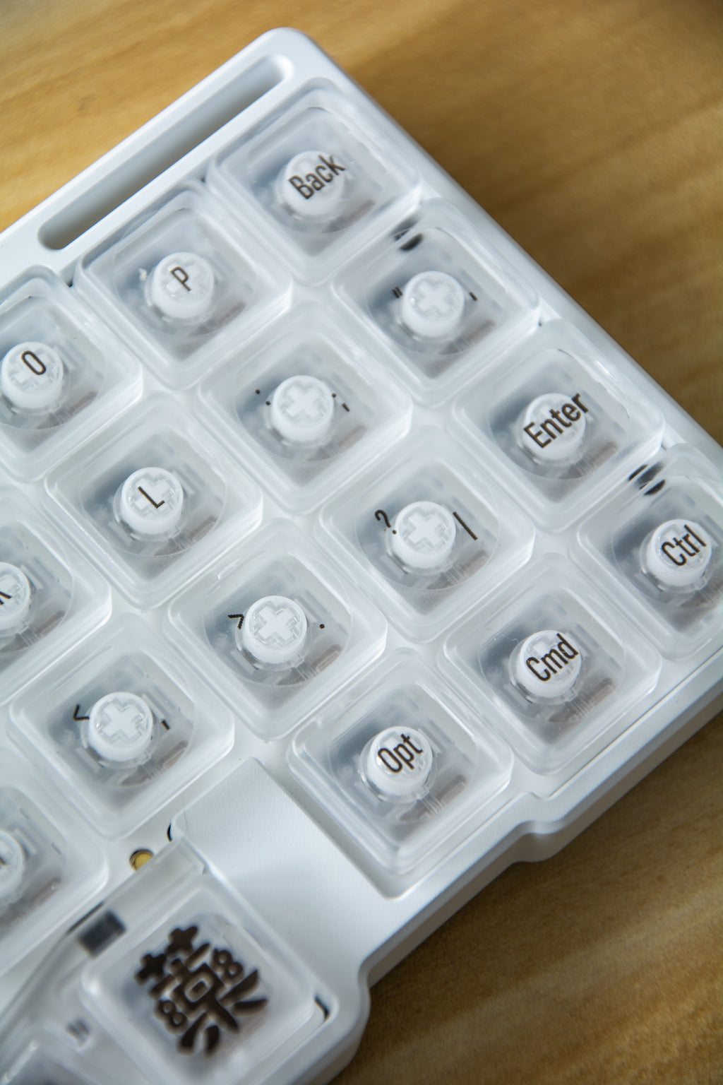 LCK-Cornix Transparent Keycap Set