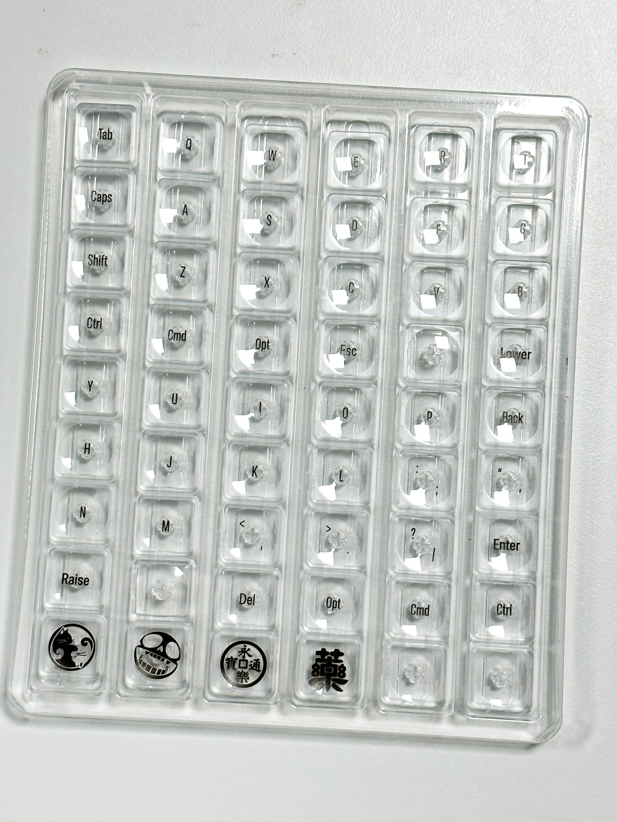 LCK-Cornix Transparent Keycap Set