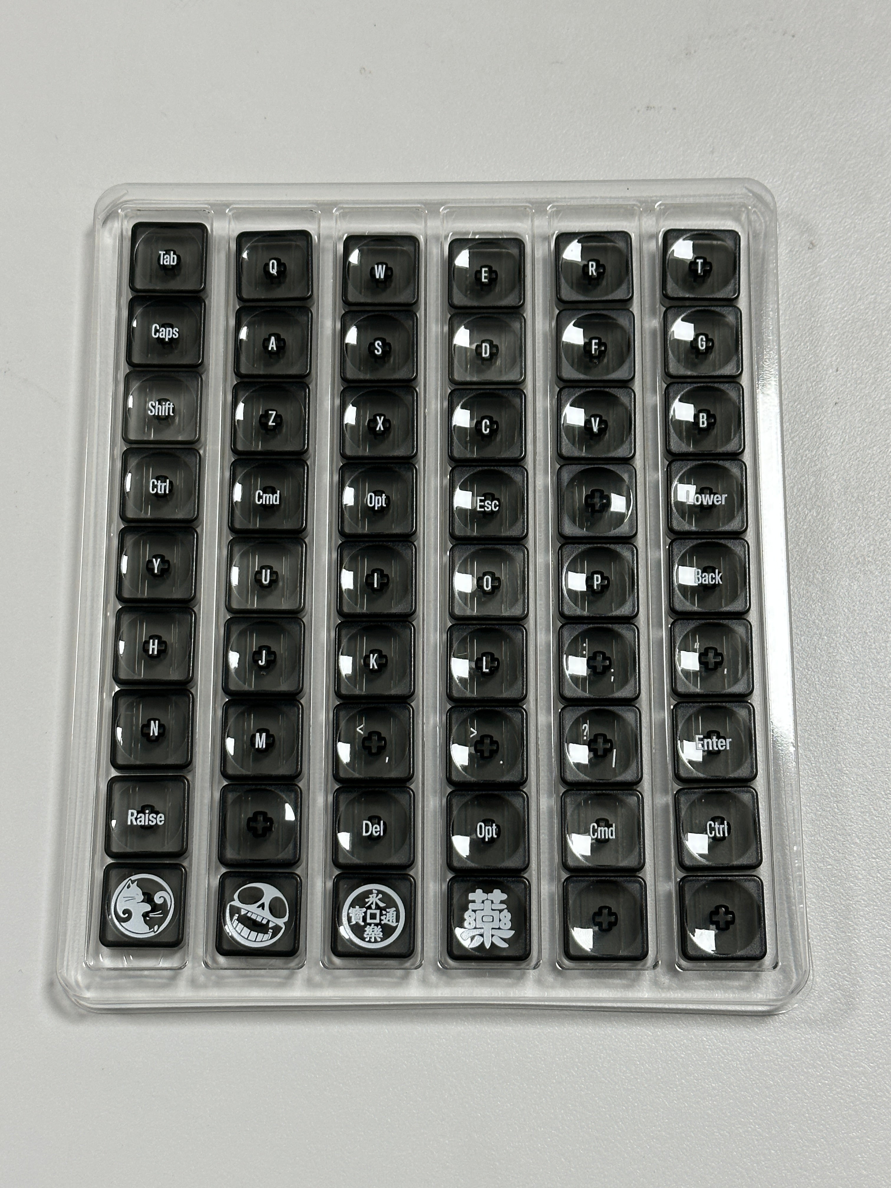 LCK-Cornix Transparent Keycap Set